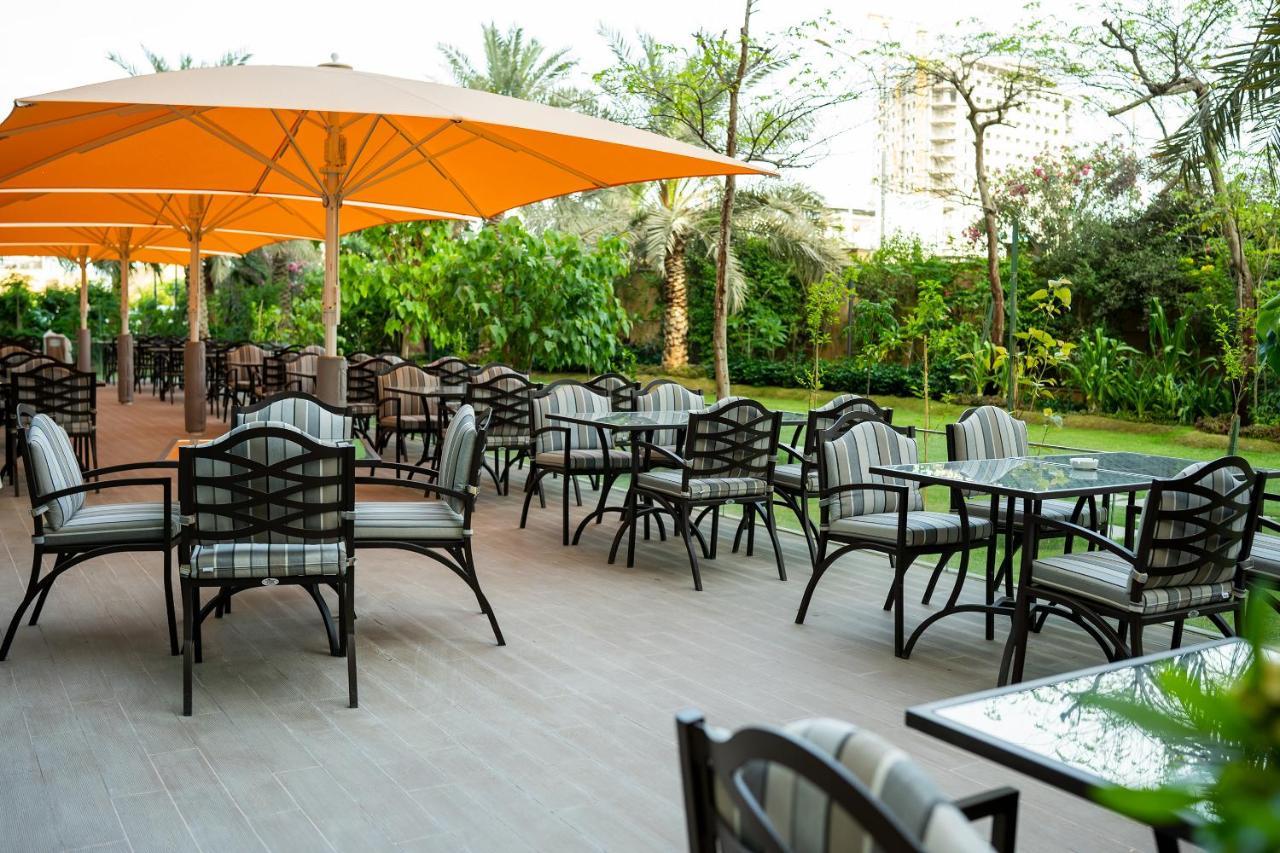 Grand Millennium Al Seef Basra Екстериор снимка