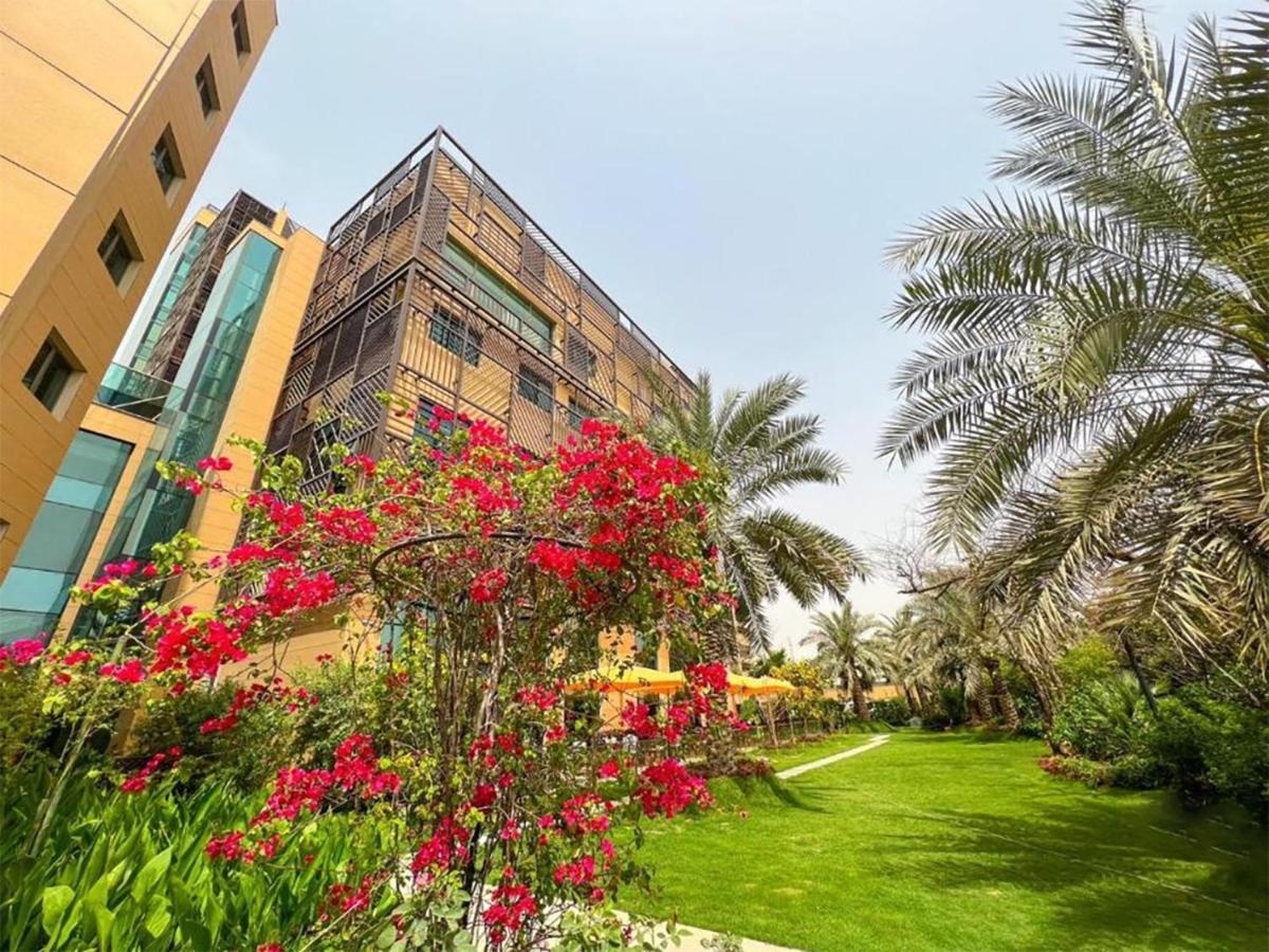 Grand Millennium Al Seef Basra Екстериор снимка